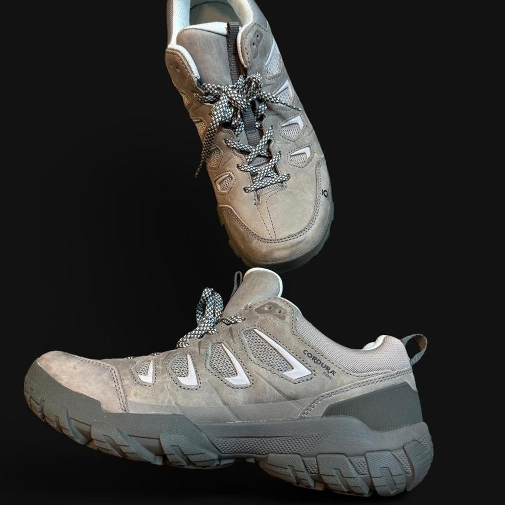 Oboz Women's Sawtooth X Low Waterproof‎ Hiking Shoes Drizzle Size 9.5